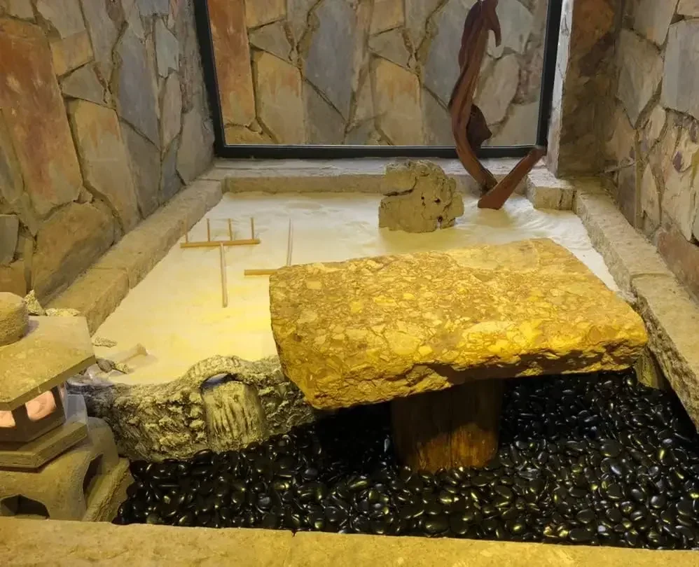 40 lbs Black River Rocks for L - огляд і ціна Aquarium Plants